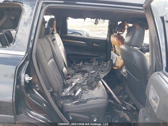 12585037 :رقم المزاد ، 5TDJZRFH5JS538199 vin ، 2018 Toyota Highlander Xle مزاد بيع