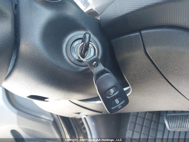 Продаж на аукціоні авто 2013 Hyundai Accent Gls/gs, vin: KMHCT5AE8DU109831, номер лоту: 12585101