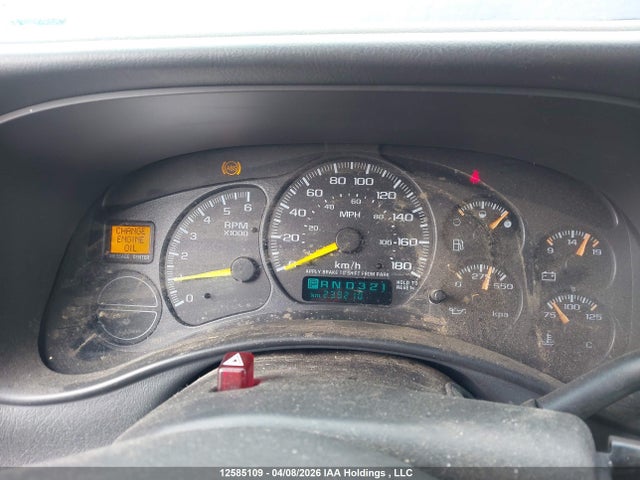 12585109 :رقم المزاد ، 2GTEK19TX11262049 vin ، 2001 Gmc New Sierra K1500 مزاد بيع