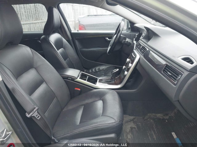 YV4902NM2F1214115 Volvo Xc70 T6/platinum