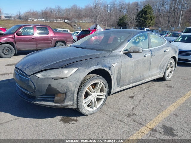 Продаж на аукціоні авто 2014 Tesla Model S, vin: 5YJSA1H16EFP48592, номер лоту: 12585120