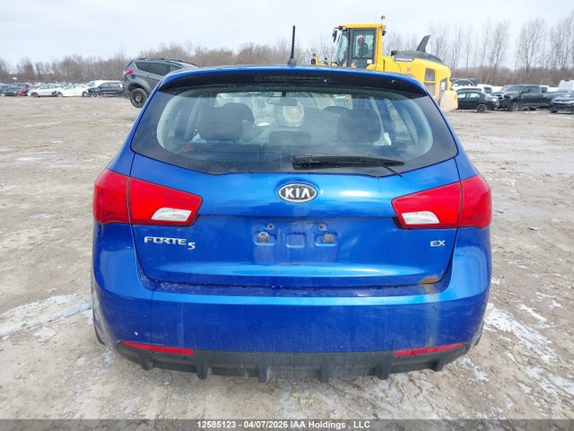12585123 :رقم المزاد ، KNAFU5A21B5455552 vin ، 2011 Kia Forte Ex مزاد بيع