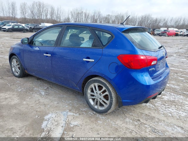 12585123 :رقم المزاد ، KNAFU5A21B5455552 vin ، 2011 Kia Forte Ex مزاد بيع