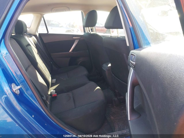 12585135 :رقم المزاد ، JM1BL1L76C1638136 vin ، 2012 Mazda 3 I مزاد بيع