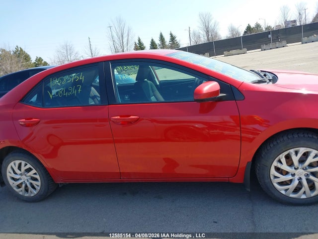 12585154 :رقم المزاد ، 2T1BURHE0JC084247 vin ، 2018 Toyota Corolla مزاد بيع