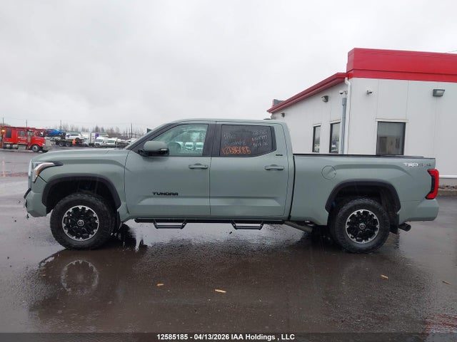 12585185 :رقم المزاد ، 5TFLA5EC6RX023779 vin ، 2024 Toyota Tundra Crewmax Sr5 مزاد بيع