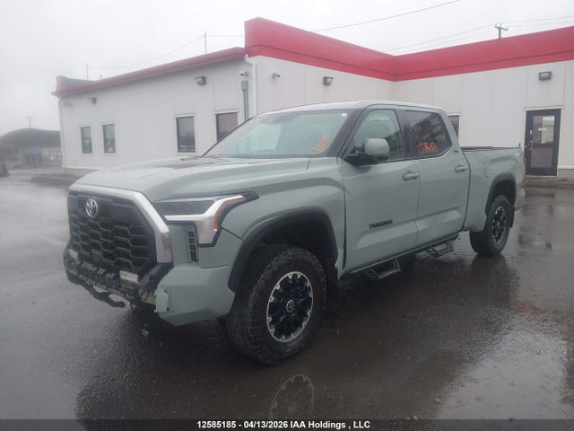 12585185 :رقم المزاد ، 5TFLA5EC6RX023779 vin ، 2024 Toyota Tundra Crewmax Sr5 مزاد بيع