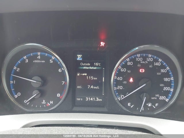 12585198 :رقم المزاد ، 2T3ZFREV0JW460254 vin ، 2018 Toyota Rav4 مزاد بيع