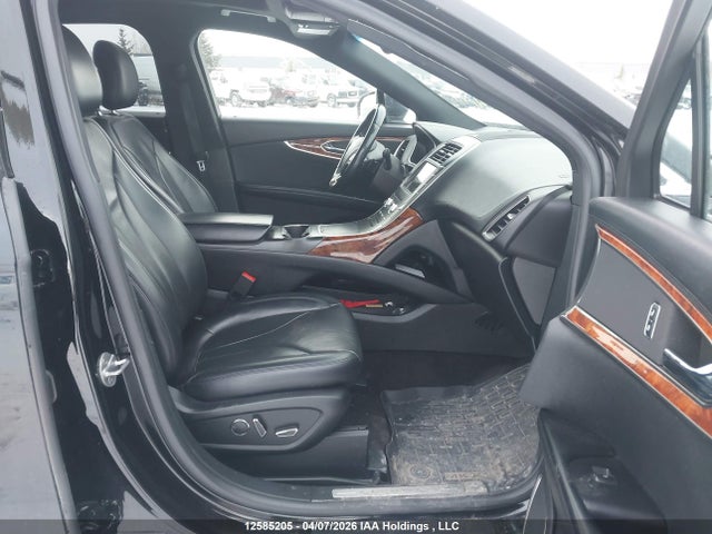 2LMPJ8LR3JBL39355 Lincoln Mkx Reserve