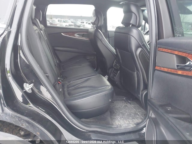 2LMPJ8LR3JBL39355 Lincoln Mkx Reserve