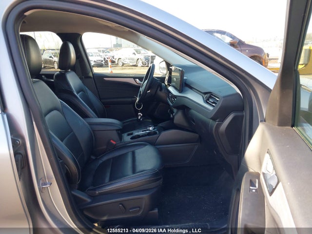 12585213 :رقم المزاد ، 1FMCU9JA7RUA51770 vin ، 2024 Ford Escape Platinum مزاد بيع