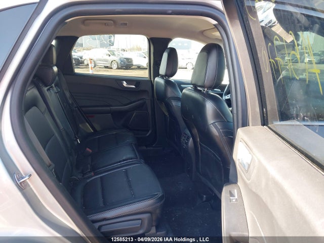 12585213 :رقم المزاد ، 1FMCU9JA7RUA51770 vin ، 2024 Ford Escape Platinum مزاد بيع