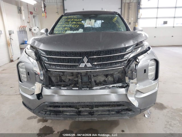 Mitsubishi OUTLANDER PHEV 2023 JA4T5TA94PZ603613 Image 13