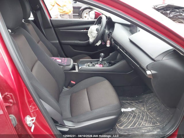 Aukcja sprzedaży 2019 Mazda Mazda3, vin: JM1BPAB71K1114560, numer aukcji: 12585231