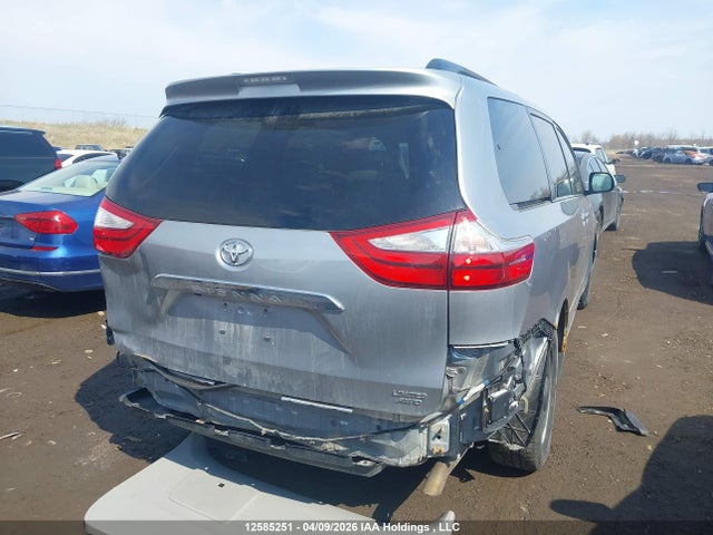 12585251 :رقم المزاد ، 5TDDK3DC0GS146343 vin ، 2016 Toyota Sienna Xle/limited مزاد بيع