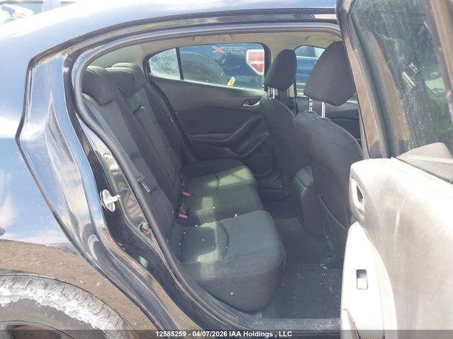 3MZBM1V70FM142750 Mazda 3