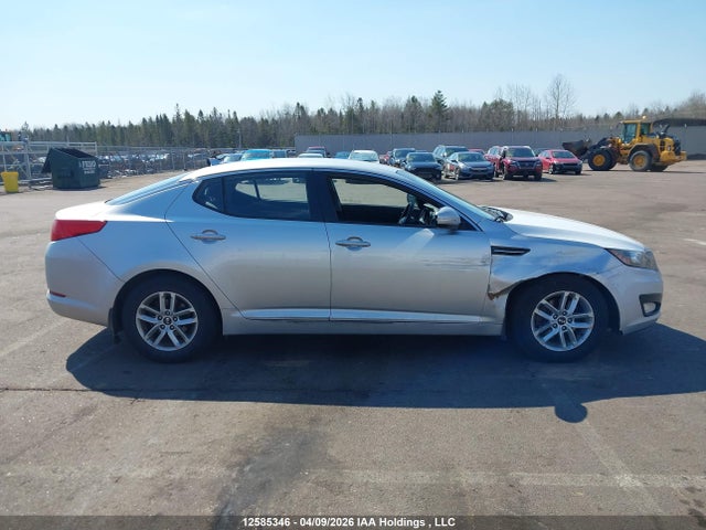 12585346 :رقم المزاد ، KNAGM4A74D5423756 vin ، 2013 Kia Optima Lx/lx+ مزاد بيع