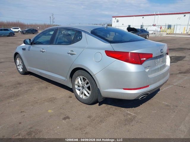 12585346 :رقم المزاد ، KNAGM4A74D5423756 vin ، 2013 Kia Optima Lx/lx+ مزاد بيع