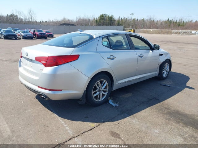 12585346 :رقم المزاد ، KNAGM4A74D5423756 vin ، 2013 Kia Optima Lx/lx+ مزاد بيع