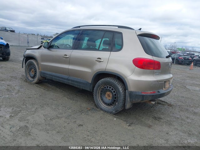 WVGJV7AX3FW080017 Volkswagen Tiguan S/se/sel/r-line