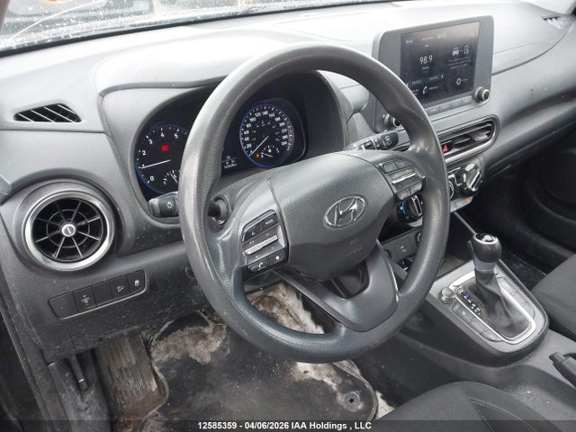KM8K12AB3PU045627 Hyundai Kona Essential