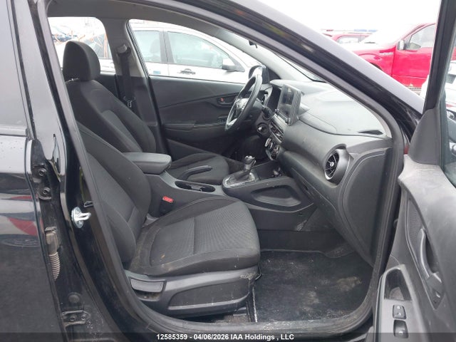 KM8K12AB3PU045627 Hyundai Kona Essential