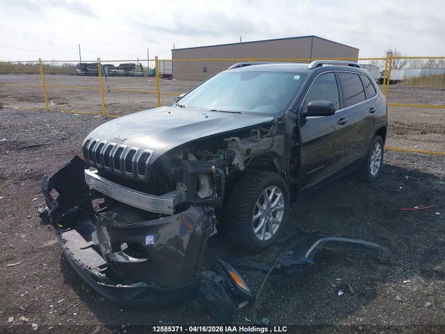 1C4PJLCBXFW711477 Jeep Cherokee Latitude