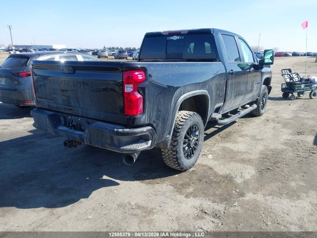 1GC4YNEY7MF289001 Chevrolet Silverado 2500hd Lt