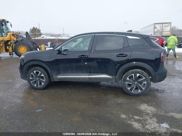 3N8AP6CB2SL373888 Nissan KICKS SV