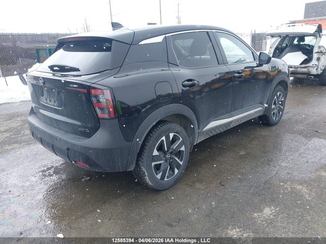 3N8AP6CB2SL373888 Nissan KICKS SV