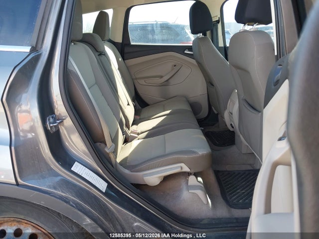 2013 Ford Escape Se მანქანა იყიდება აუქციონზე, vin: 1FMCU0G96DUC26690, აუქციონის ნომერი: 12585395