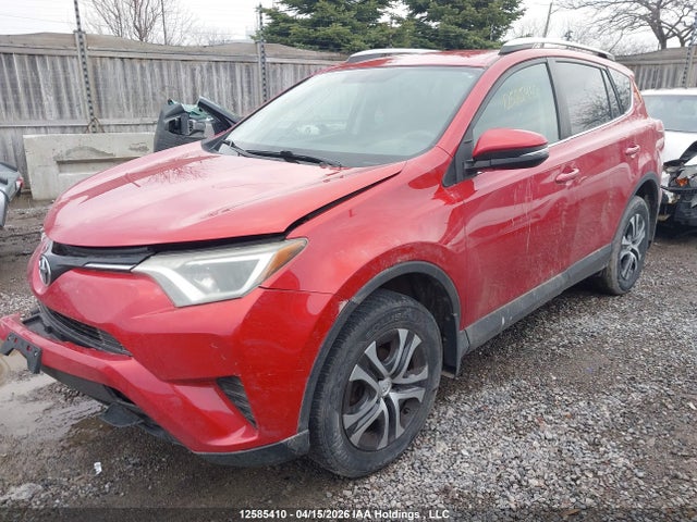 2T3ZFREV5GW304588 Toyota RAV4 LE