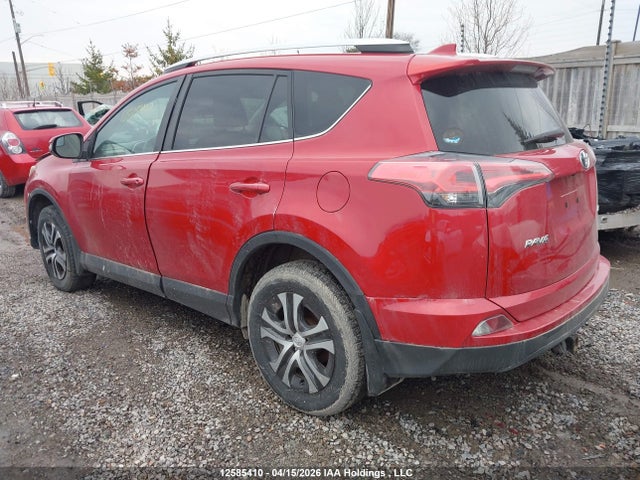 2T3ZFREV5GW304588 Toyota RAV4 LE