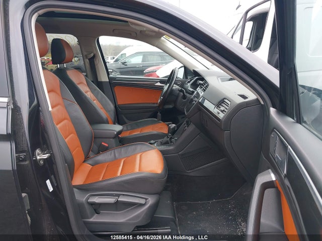 Auction sale of the 2018 Volkswagen Tiguan, vin: 3VV4B7AX7JM109037, lot number: 12585415
