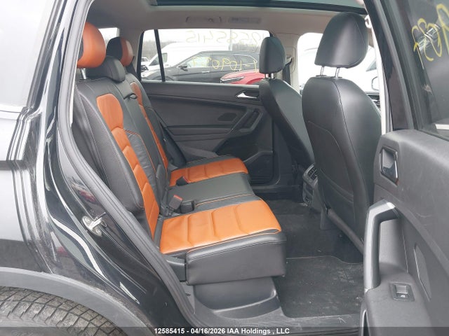 Auction sale of the 2018 Volkswagen Tiguan, vin: 3VV4B7AX7JM109037, lot number: 12585415