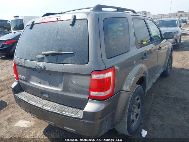 2011 Ford Escape Xlt მანქანა იყიდება აუქციონზე, vin: 1FMCU0D79BKA76957, აუქციონის ნომერი: 12585435