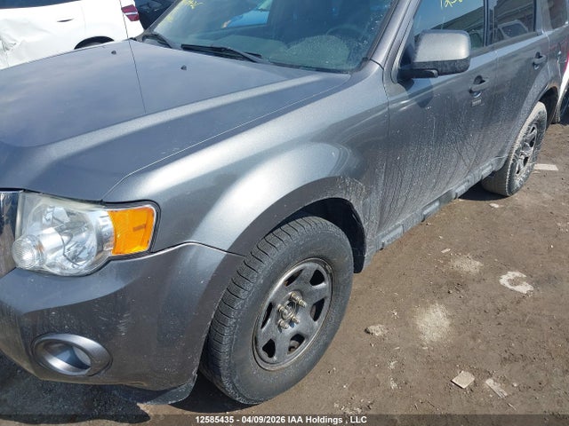 2011 Ford Escape Xlt მანქანა იყიდება აუქციონზე, vin: 1FMCU0D79BKA76957, აუქციონის ნომერი: 12585435