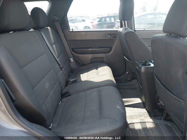 2011 Ford Escape Xlt მანქანა იყიდება აუქციონზე, vin: 1FMCU0D79BKA76957, აუქციონის ნომერი: 12585435