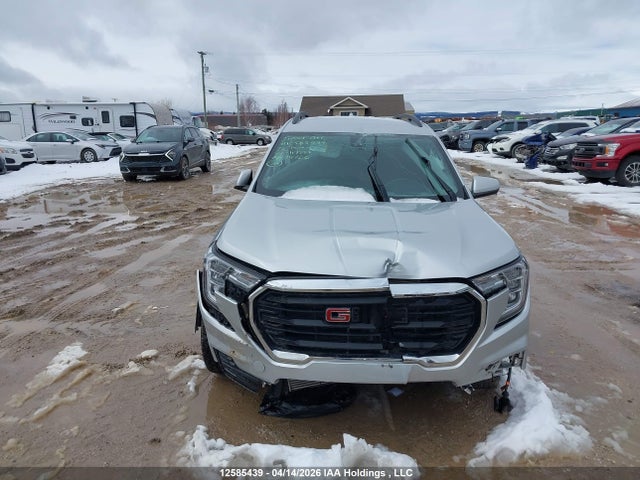 3GKALTEV3NL117555 GMC Terrain Sle