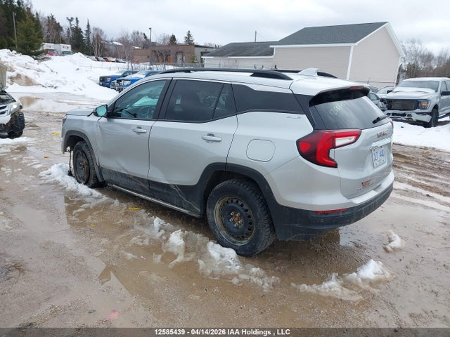 3GKALTEV3NL117555 GMC Terrain Sle