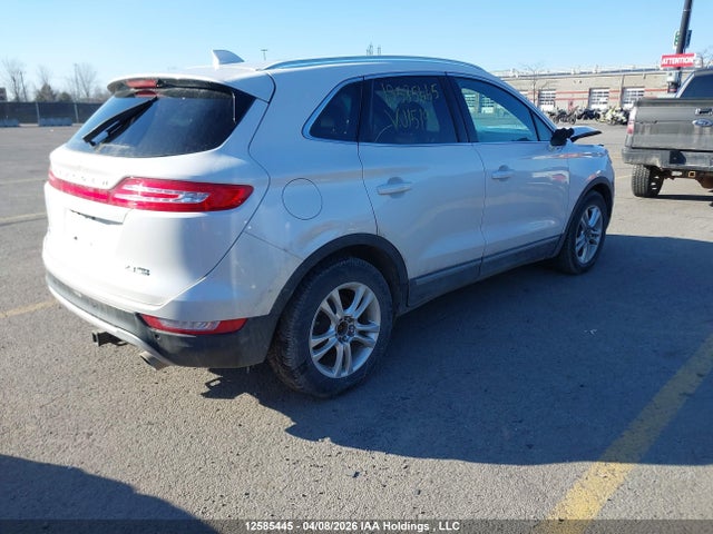 5LMTJ3DHXGUJ15194 Lincoln MKC
