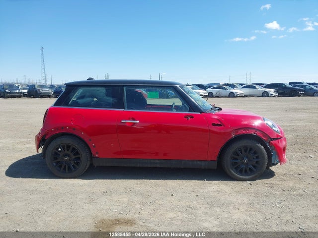 Mini 3 Door Cooper 2019 WMWXP5C52K2H32040 Image 14