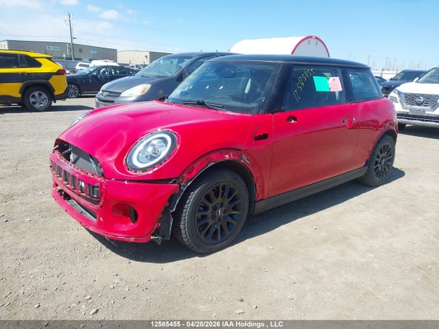 Mini 3 Door Cooper 2019 WMWXP5C52K2H32040 Image 2