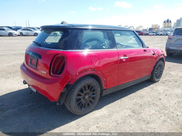 Mini 3 Door Cooper 2019 WMWXP5C52K2H32040 Image 4