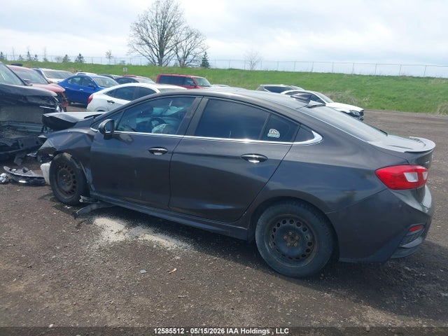 1G1BE5SM4H7260811 Chevrolet Cruze