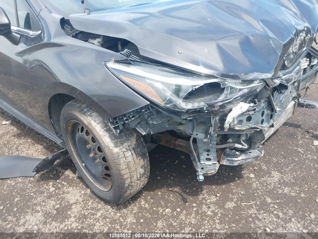 1G1BE5SM4H7260811 Chevrolet Cruze