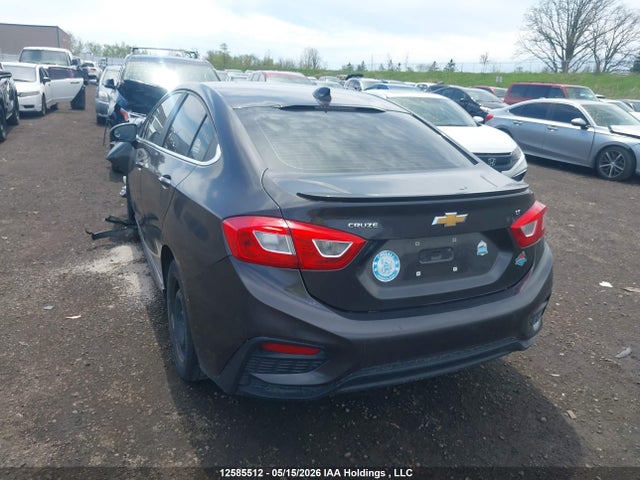 1G1BE5SM4H7260811 Chevrolet Cruze