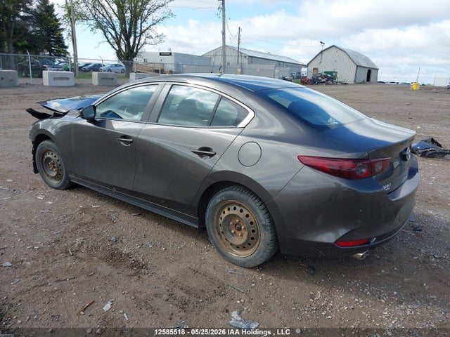 Продаж на аукціоні авто 2019 Mazda Mazda3, vin: JM1BPBCM1K1127996, номер лоту: 12585518