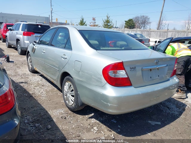 2003 Toyota Camry Le/xle მანქანა იყიდება აუქციონზე, vin: JTDBE32K130224750, აუქციონის ნომერი: 12585559