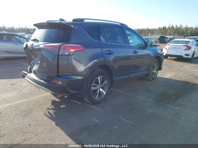 2017 Toyota Rav4 Xle მანქანა იყიდება აუქციონზე, vin: 2T3RFREV5HW651694, აუქციონის ნომერი: 12585561